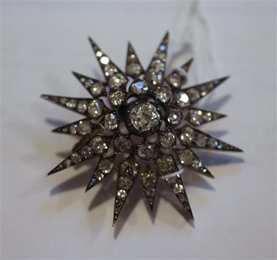 A Victorian gold, silver and diamond starburst pendant brooch, 54mm.
